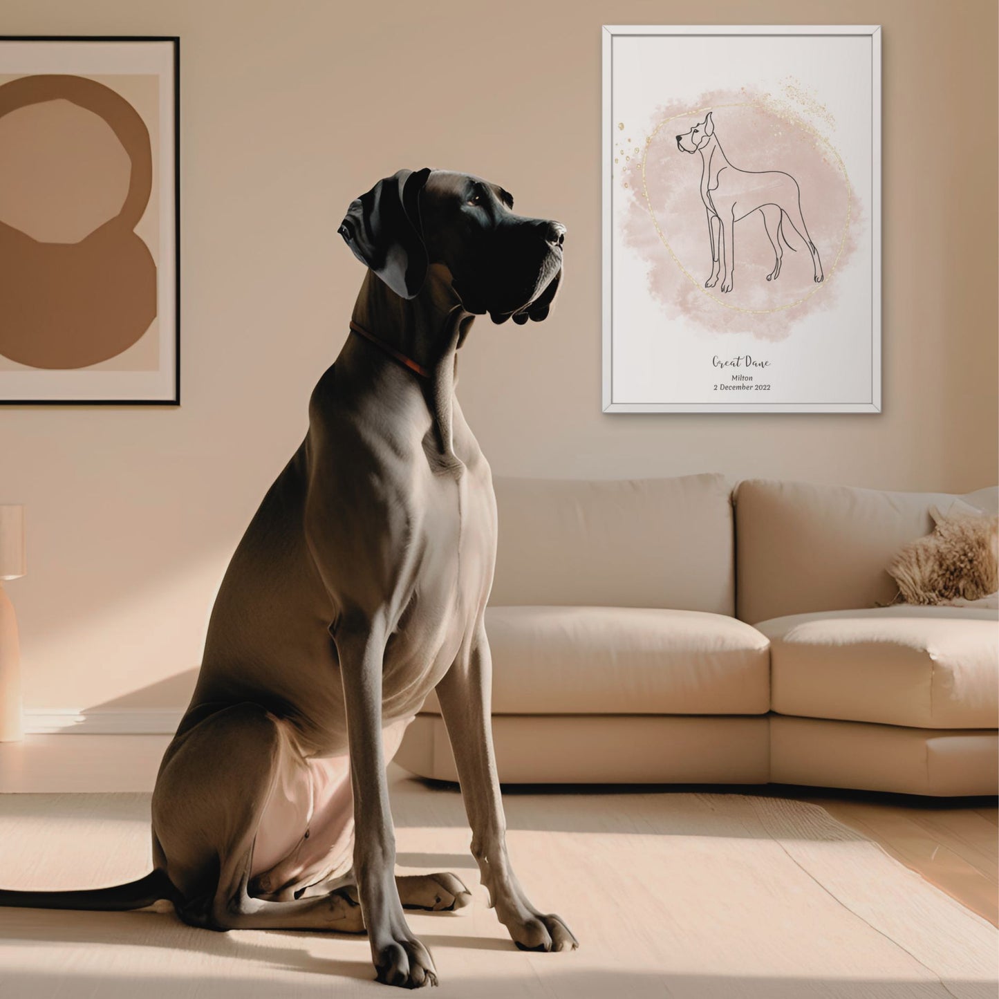 Minimalistisk beige poster med Grand Danois och en majestätisk Grand Danois-hund bredvid, design från Colorful Pets.